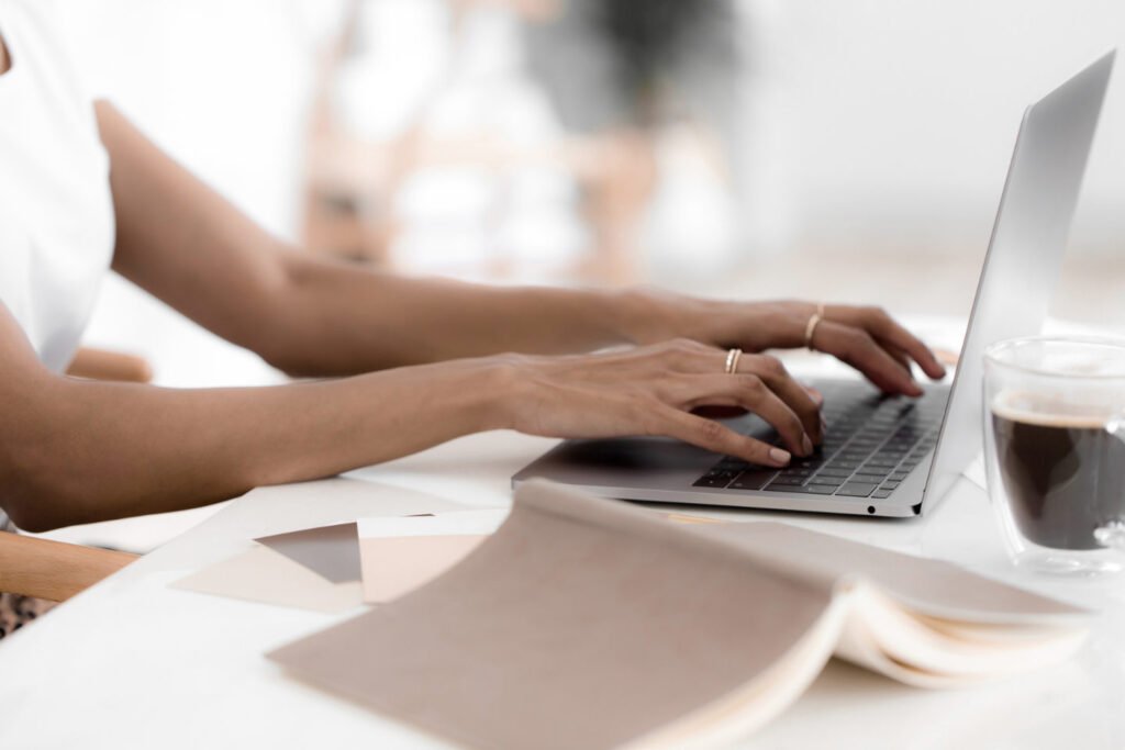 Copywriting tips: woman working on a laptop